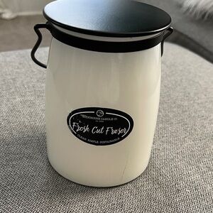Milkhouse Candle Co. Fresh Cut Fraser Candle
